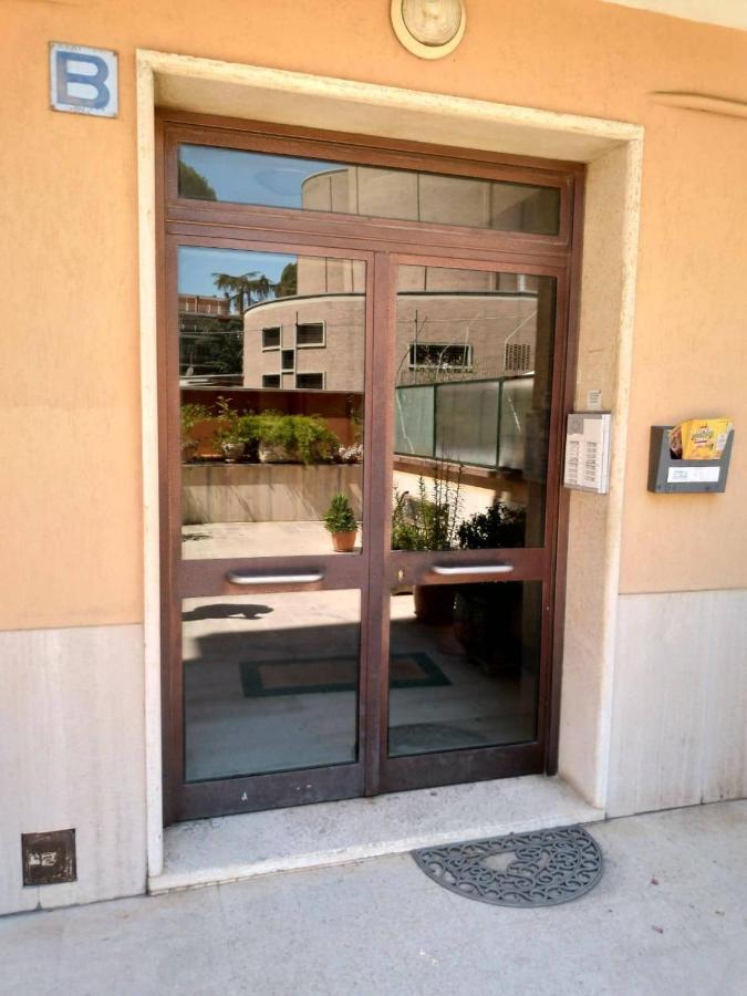 44Oz Apartment With Terrace In Monteverde Roma Esterno foto