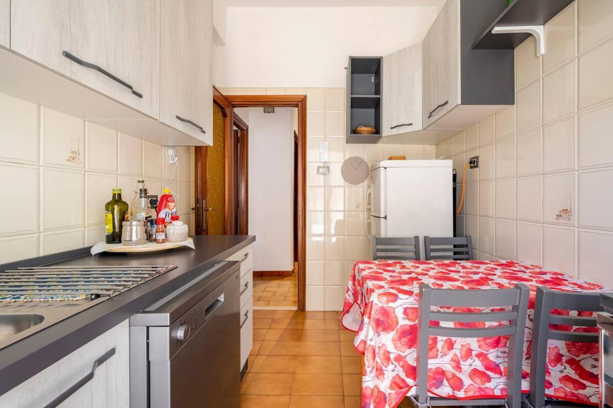 44Oz Apartment With Terrace In Monteverde Roma Esterno foto