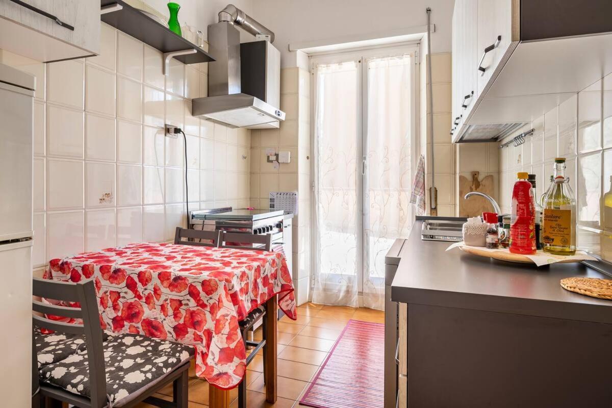 44Oz Apartment With Terrace In Monteverde Roma Esterno foto